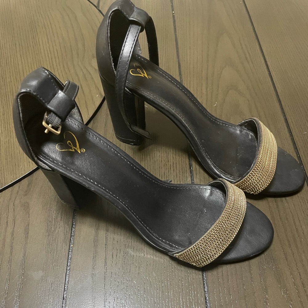 Black Block Heel with Gold Strap (Size 7.5)